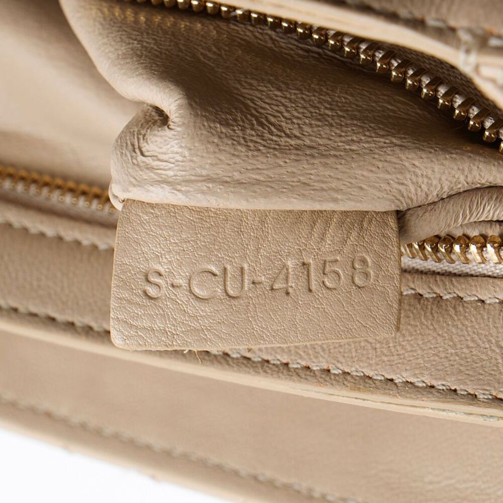 Celine Quilted Leather C Medium Flap Bag - Picture 6 of 15